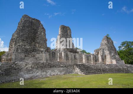 Maya-Ruinen, Struktur 1, archäologische Zone Xpujil, Rio Bec Style, in der Nähe von Xpujil, Campeche, Mexiko, Nordamerika Stockfoto