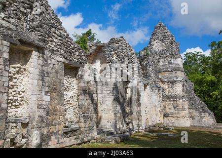 Struktur 1, Maya-Ruinen, Chicanna Archäologische Zone, Campeche Staat, Mexiko, Nordamerika Stockfoto