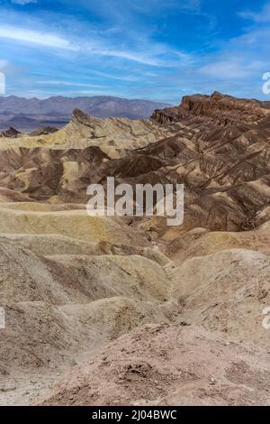 Painted Hills ist ein geologischer Standort in der Mojave-Wüste, Kalifornien. Stockfoto