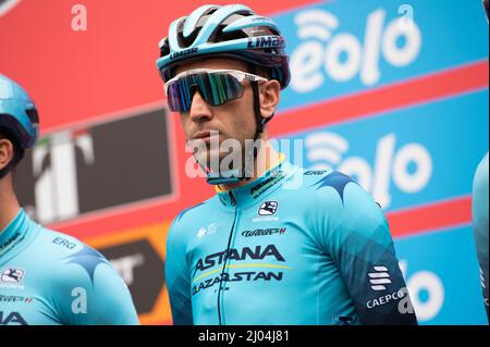 Rivoli, Magenta, Italien, 16. März 2022, Vincenzo Nibali (Astana Qazaqstan Team) während der Ausgabe 103. von Milano-Torino - Street Cycling Stockfoto