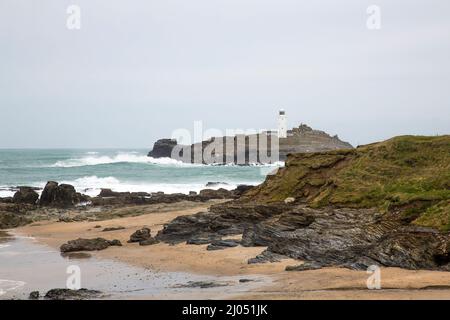 Blick auf den Godrevy Lighthouse in Cornwall, England Stockfoto
