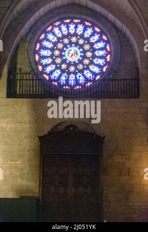 Vidrieras de la Catedral de la Asunción en Mondoñedo, Galicia, Lugo, España Stockfoto