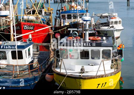 Portmagee, County Kerry, Irland. 16.. März 2022. Angelboote in Portmagee Harbour, County Kerry, Irland Credit: Stephen Power/Alamy Live News Stockfoto