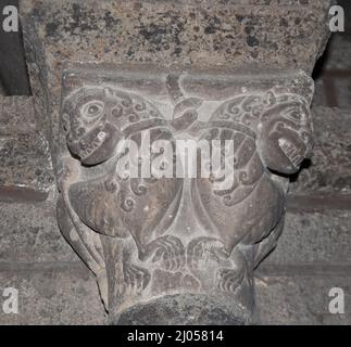 Detail, Skulptur, Kloster, Kathedrale der Muttergottes, Le Puy-en-Velay, Auvergne, Haute Loire, Frankreich. Stockfoto