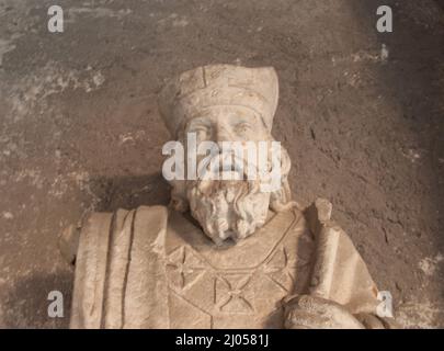 Detail, Skulptur, Kloster, Kathedrale der Muttergottes, Le Puy-en-Velay, Auvergne, Haute Loire, Frankreich. Stockfoto