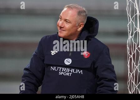 Stadio Renato Curi, Perugia, Italien, 16. März 2022, massimiliano alvini (Trainer perugia calcio) während des Spiels AC Perugia gegen SPAL – Italienischer Fußball der Serie B Stockfoto