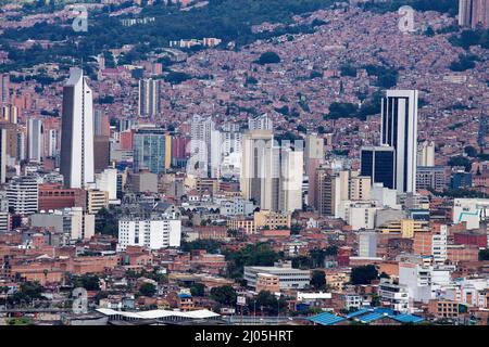 Medellin, Antioquia. Kolumbien - 13. März 2022. Medellin ist die Hauptstadt des Berges, Provinz Antioquia in Kolumbien. Stockfoto
