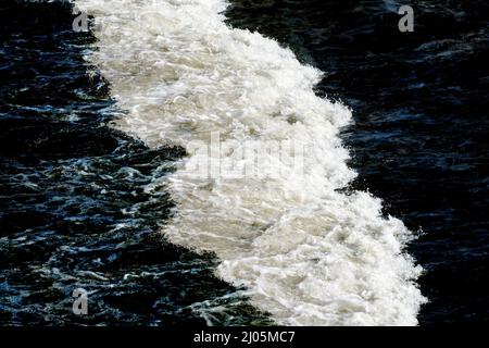 Funkenwasser, Werra, Hannoversch Münden, Niedersachsen, Deutschland, Europa, digital verändert Stockfoto