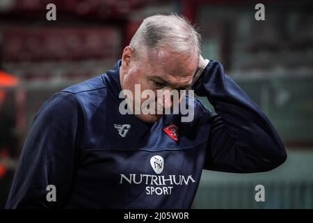 Stadio Renato Curi, Perugia, Italien, 16. März 2022, massimiliano alvini (Trainer perugia calcio) enttäuschte während des Spiels AC Perugia gegen SPAL - Italienischer Fußball der Serie B Stockfoto