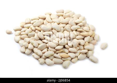 Limabohnen auf weißem Hintergrund Stockfoto