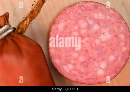Polnische Wurst Krakauer in einer Vogelperspektive Stockfoto