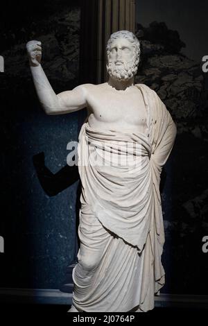 Statue des Zeus Ammon (Kopie eines Originals aus dem 4.. Jahrhundert v. Chr.) aus der antiken Stadt Pergamon, 2.. Jahrhundert n. Chr. Archäologisches Museum Istanbul, Türkei. Stockfoto