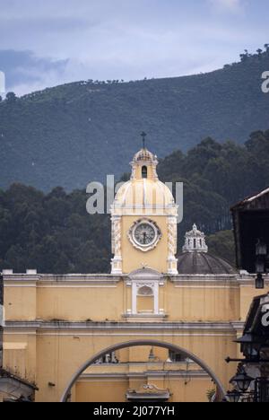 Bogen des Klosters von Santa Catalina begann seinen Bau im Jahr 1693, barocke Architektur Stockfoto