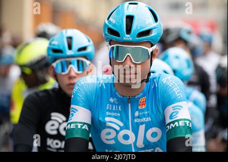 Magenta, Italien. 16. März 2022. Daniel Viegas (Eolo-Kometa) während der Ausgabe 103. von Milano-Torino, Street Cycling in Magenta, Italien, März 16 2022 Quelle: Independent Photo Agency/Alamy Live News Stockfoto