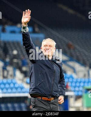 Jubeltrainer Christian STREICH (FR), Geste, Geste, winken, winken, Fußball DFB Pokal Viertelfinale, VfL Bochum (BO) - SC Freiburg (FR) 1: 2 NV, am 2.. März 2022 in Bochum/Deutschland. Â Stockfoto