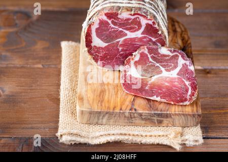 Capocollo typisch aus Martina Franca, Apulien Region Stockfoto