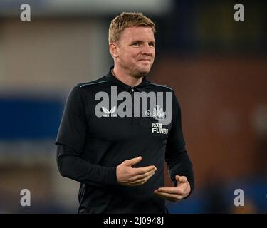 Liverpool, Großbritannien. 17. März 2022. Eddie Howe Manager von Newcastle United kommt im Goodison Park Credit: News Images /Alamy Live News Stockfoto