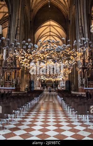 „Himmel voller Steine“ von Peter Balinger am Stephansdom, Wien, Österreich, 22. Mai 2019. Stockfoto