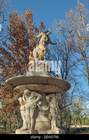 Narcissus-Brunnen im Garten des Prinzen von Aranjuez, Werk des Bildhauers Joaquín Dumandré aus dem 18.. Jahrhundert, Madrid, Spanien, Europa Stockfoto