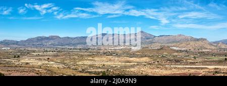 Sierra del Cid Landschaft in der Nähe von Alicante Alacant Berge Panorama in Spanien Natur Stockfoto
