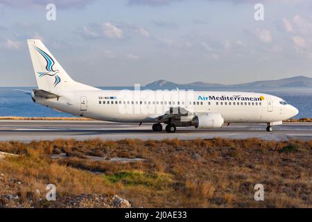 Heraklion, Griechenland - 15. September 2018: Flugzeug der Air Mediterranean Boeing 737-400 am Flughafen Heraklion (HER) in Griechenland. Stockfoto