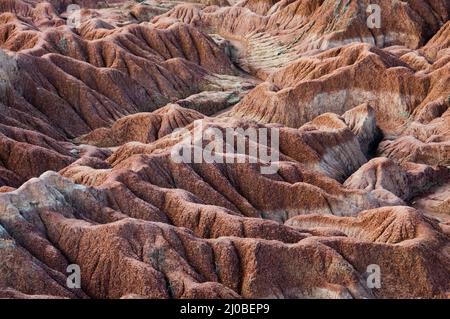 Dürre rot orange Sand Stein Felsformation in Tatacoa Wüste, Huila Stockfoto