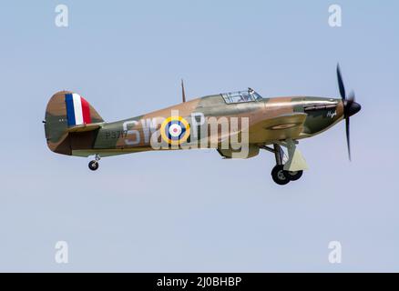 Headcorn, Kent Großbritannien - Juli 1. 2018 das Kampfflugzeug „The Hirm WW2“ fliegt auf einer Flugschau über Kent. Stockfoto