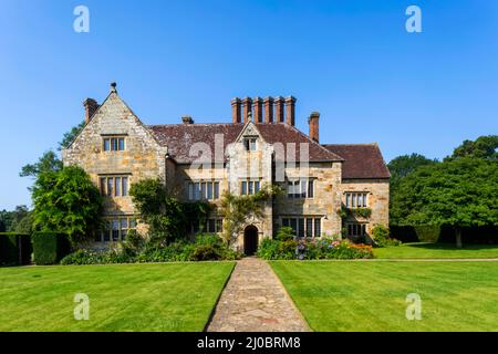 England, East Sussex, Burwash, Bateman's The 17th-Century House und einst die Heimat des berühmten englischen Schriftstellers Rudyard Kipling Stockfoto