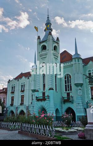 Fassade des Rathauses in Mukachevo Stockfoto