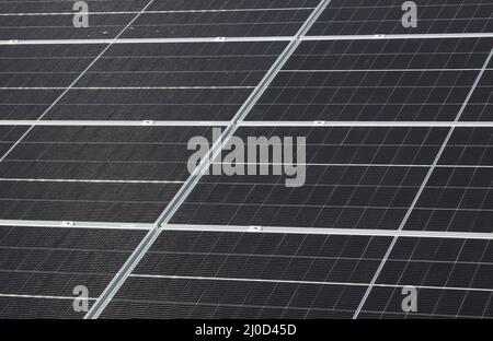Solar Panel Textur - abstrakte Sonnenkollektoren Textur Hintergrund. Stockfoto