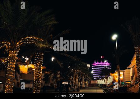 Sakhir, Bahrain. 18. März 2022. Paddock-Atmosphäre. 18.03.2022. Kredit: XPB Images Ltd/Alamy Live News Stockfoto