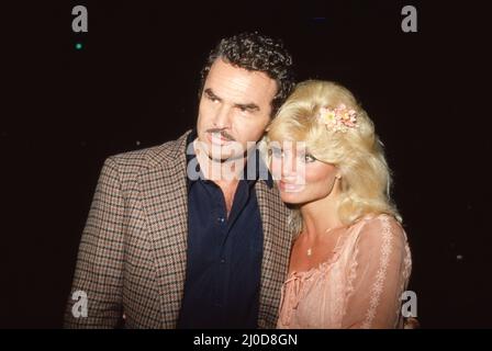 Burt Reynolds und Loni Anderson um die 1980er Jahre Credit: Ralph Dominguez/MediaPunch Stockfoto