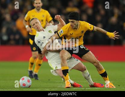 ADAM FORSHAW, RAUL JIMENEZ, WOLVERHAMPTON WANDERERS FC V LEEDS UNITED FC, 2022 Stockfoto