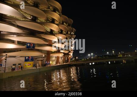 Basra, irak - 17. März 2022: Foto das große Fußballstadion in Basra Stockfoto