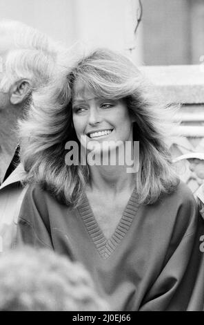 DIE US-Schauspielerin Farrah Fawcett Majors, aufgenommen bei einem Fotoempfang im Dorcester Hotel in London, April 1978. Stockfoto