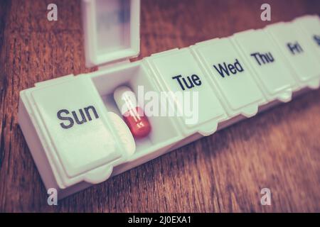 Sieben-Tage-Pillenbox Stockfoto