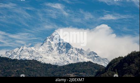 Annapurna-Massiv im Himalaya bedeckt mit Schnee und Eis in Nord-Zentral-Nepal Asien Stockfoto