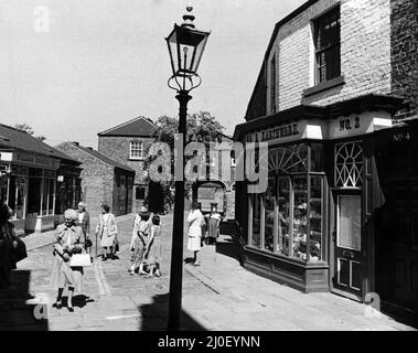 Stockton Preston Hall Museum. 14. Mai 1980. Straße am Preston Hall Museum, Yarm Road, Preston Park, Stockton on Tees. Stockfoto