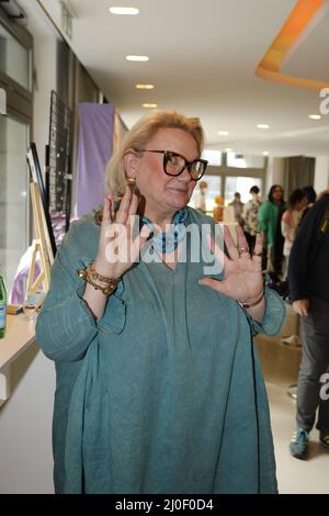 Lilo von Kiesenwetter beim mates Date Influencer Event während der Mercedes-Benz Fashion Week Berlin März 2022 in der Berliner Freiheit. Berlin, 15,03. Stockfoto
