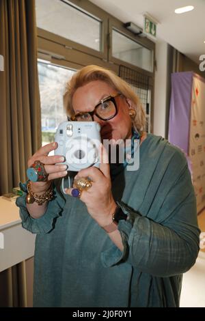Lilo von Kiesenwetter beim mates Date Influencer Event während der Mercedes-Benz Fashion Week Berlin März 2022 in der Berliner Freiheit. Berlin, 15,03. Stockfoto