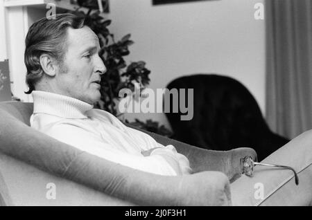 Fernsehpersönlichkeit Nichola Parsons im Bild in seinem Hampstead Cottage. 19.. Dezember 1978. Stockfoto