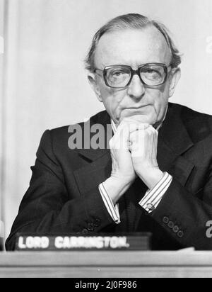 Außenminister Lord Carrington bei einer Konferenz zu Rhodesien. 7.. Dezember 1979. Carringtonobit Stockfoto