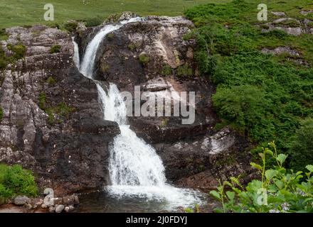 Wasserfall im schottischen Hochland. Stockfoto