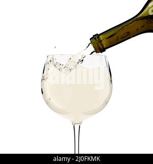 Aus der grünen Flasche gießt Wein in ein Glas auf weißem Hintergrund. 3d-Rendering Stockfoto