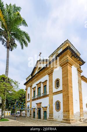 Berühmte Kirche im historischen Zentrum der alten und Stadt Paraty Stockfoto