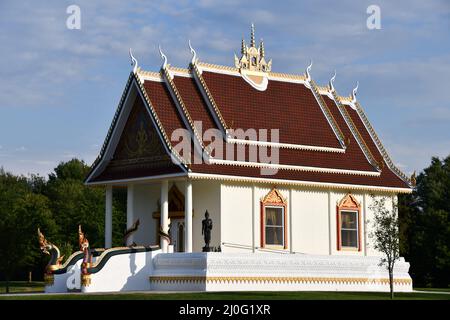 Lao Buddha Ariyamedtaram Tempel in Morris, Connecticut Stockfoto