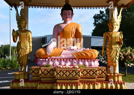 Lao Buddha Ariyamedtaram Tempel in Morris, Connecticut Stockfoto