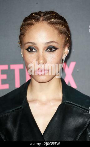 Adwoa Aboah nimmt an der Weltpremiere „Top Boy 2“ im Hackney Picturehaus am 11. März 2022 in London, England, Teil. Stockfoto