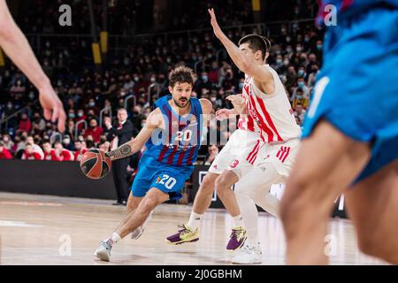 Barcelona, Spanien. 18. März 2022. Nico Laprovittola vom FC Barcelona während des EuroLeague-Basketballspiels der Turkish Airlines zwischen dem FC Barcelona und Crvena Zvezda mts Belgrade am 18. März 2022 im Palau Blaugrana in Barcelona, Spanien - Foto: Javier Borrego/DPPI/LiveMedia Kredit: Unabhängige Fotoagentur/Alamy Live News Stockfoto