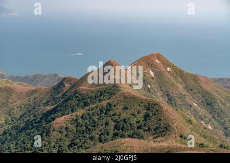 Der atemberaubende Blick auf die Natur vom Sharp Peak im Sai Kung East Country Park in Hongkong Stockfoto